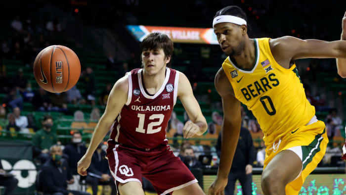 Oklahoma senior Austin Reaves leads the team in points, rebounds and assists per game.